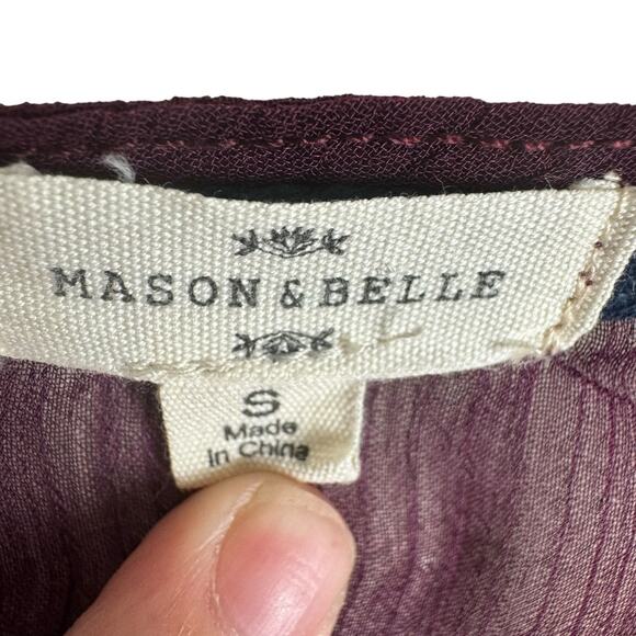 Mason & Belle Burgundy Floral 3/4 Sleeve Sheer Open Crochet Trim Blouse Size S - Picture 5 of 7